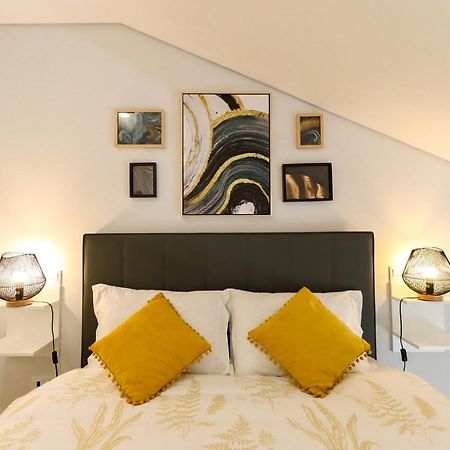 Coutinho Apartment - Modern Ap In The City Centre With Balcony Viana do Castelo Buitenkant foto